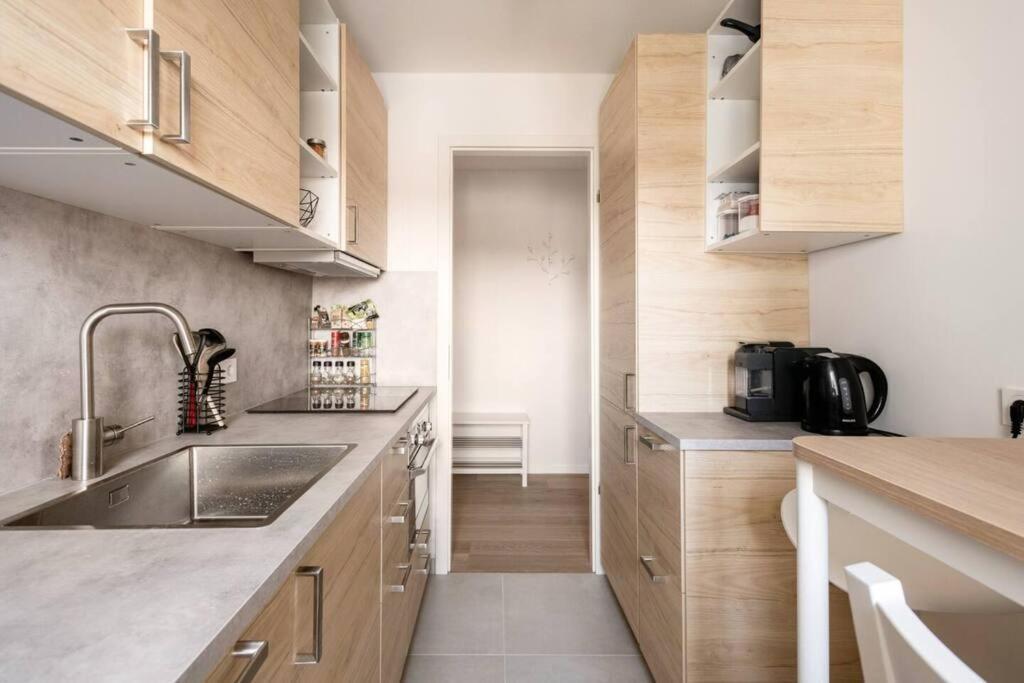 Modern Home In Central Berlin Bagian luar foto